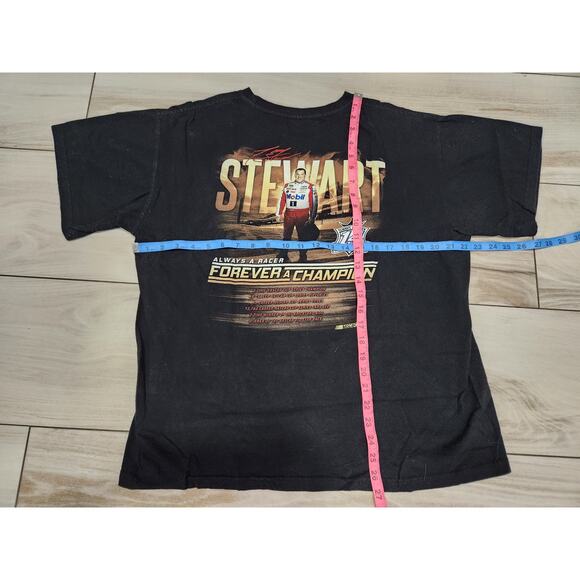 Vtg Tony Stewart #14 NASCAR Stewart-Haas Racing Mobil 1 One Tshirt Size L - Picture 4 of 4